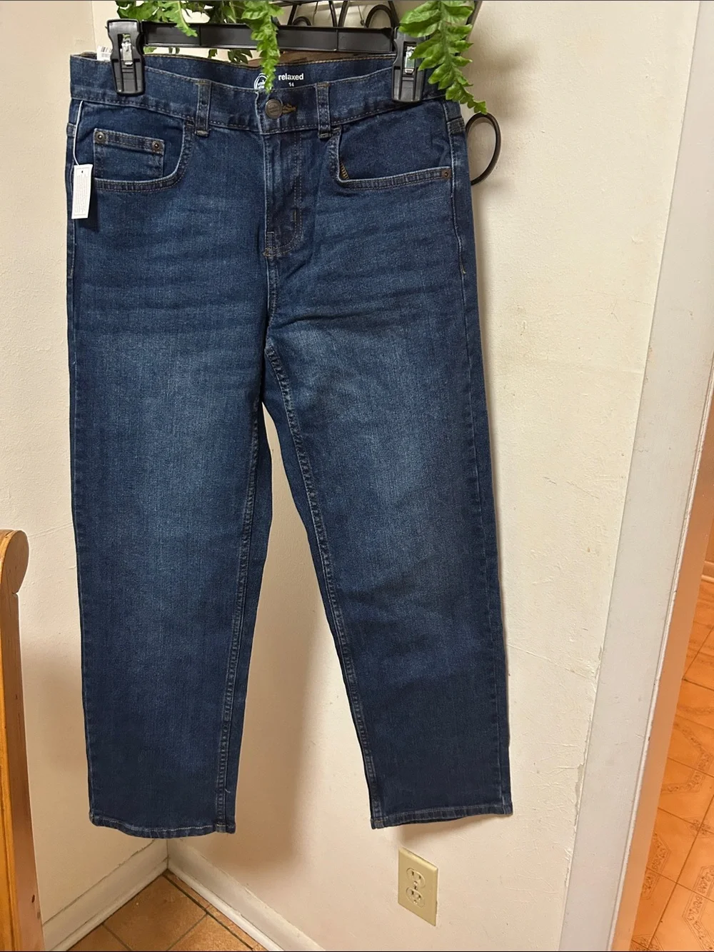 Wonder Nation Boy's Relaxed Fit Straight Leg Medium Blue Washed Jeans.